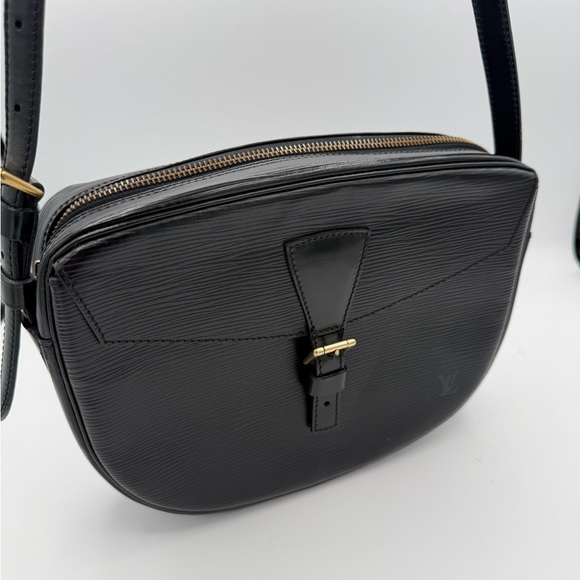 Louis Vuitton Handbags - Louis Vuitton Black Epi Leather Crossbody
